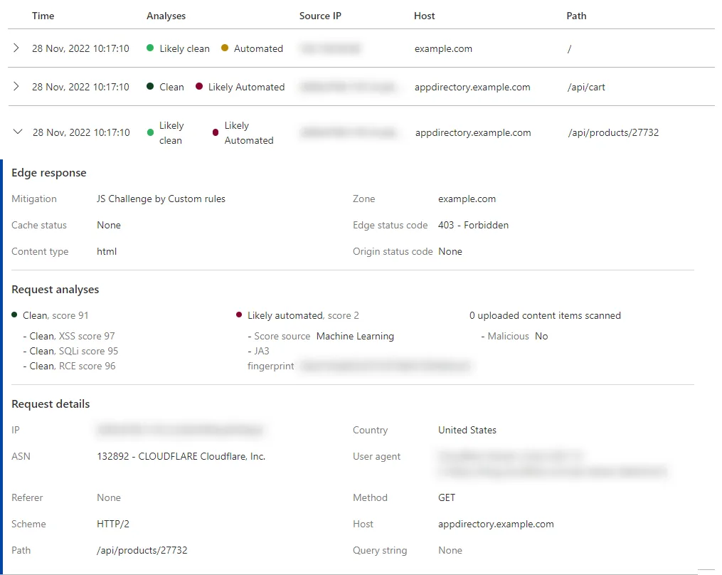 安全分析中采样日志区域示例，展开日志条目显示更多细节。